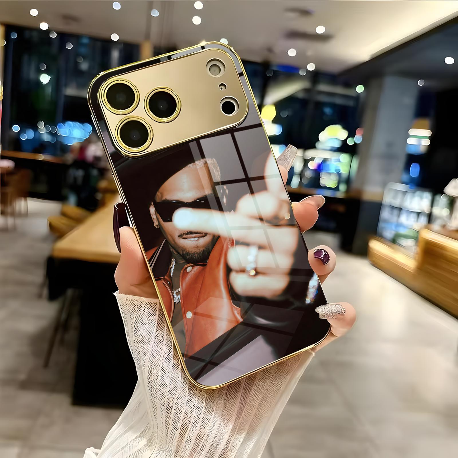 Capa de Celular Rapper Chris B - Mini Pc Case avaliação e preço